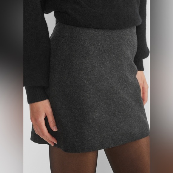 SEARS, size XL (16/18) Gray Women's Skirt, fitted, banded waist, no liner - Picture 1 of 6